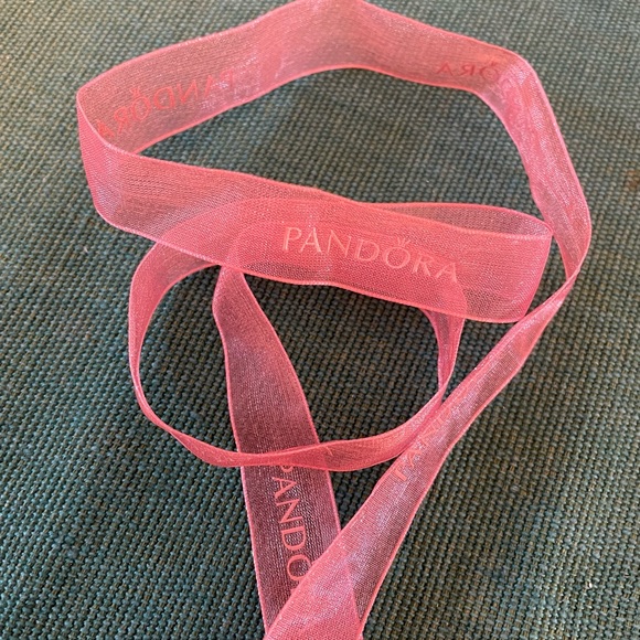 PANDORA Crown Logo Ribbon - Picture 2 of 2
